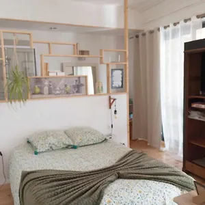 Appartement La Dolce Indépendant Avec Terrasse, Vals-les-Bains